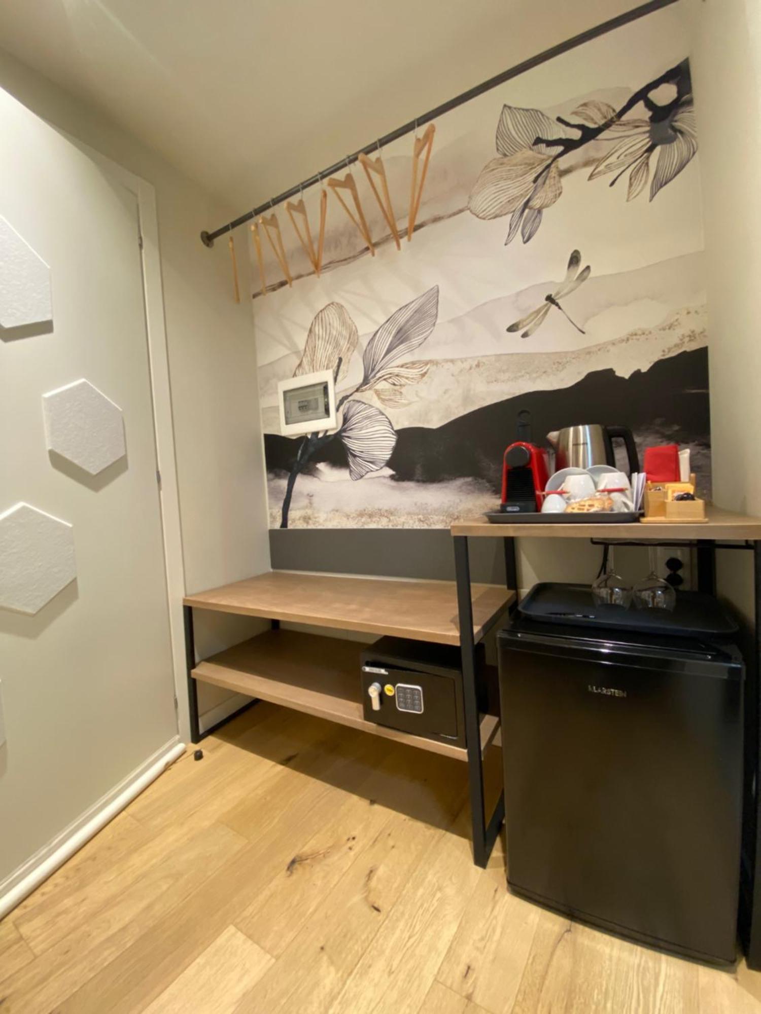 Malvezzi24 Boutique Rooms ديسينسانو ديل غاردا المظهر الخارجي الصورة
